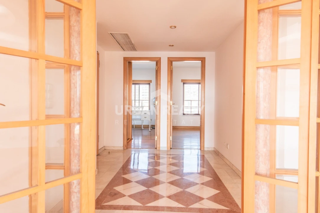 Apartamento T3 para Venda em Almada, Cova da Piedade, Pragal e Cacilhas Foto 12