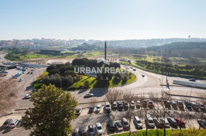 Apartamento T3 para Venda em Almada, Cova da Piedade, Pragal e Cacilhas