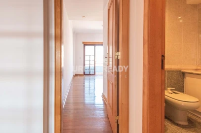 Apartamento T3 para Venda em Almada, Cova da Piedade, Pragal e Cacilhas