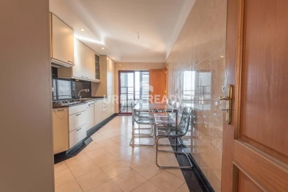 Apartamento T3 para Venda em Almada, Cova da Piedade, Pragal e Cacilhas