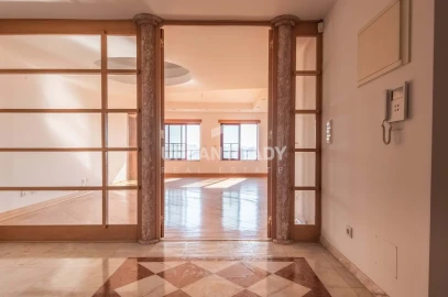 Apartamento T3 para Venda em Almada, Cova da Piedade, Pragal e Cacilhas