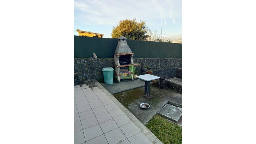 Moradia T3 para Venda em São Paio de Oleiros Foto 22