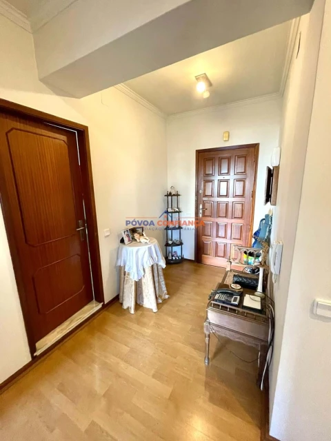 Apartamento T2 para Venda em Póvoa de Varzim, Beiriz e Argivai