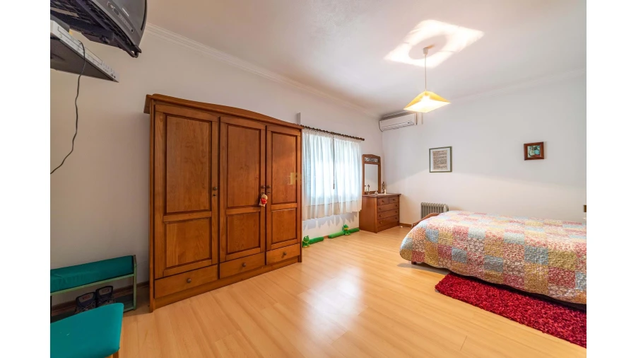 Moradia T4 para Venda em Romeira e Várzea Foto 15