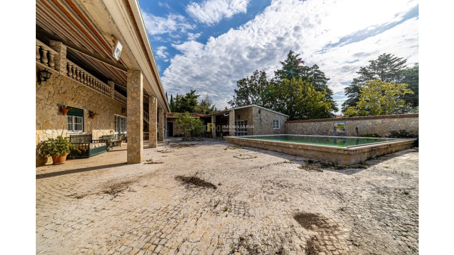 Moradia T4 para Venda em Romeira e Várzea Foto 5