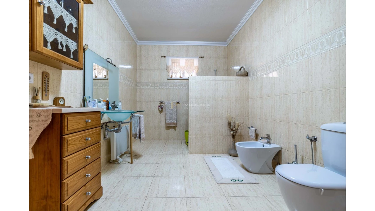 Moradia T4 para Venda em Romeira e Várzea Foto 17