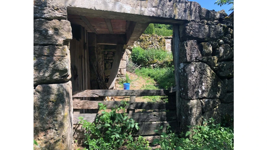 Moradia para Venda em Vila e Roussas Foto 20