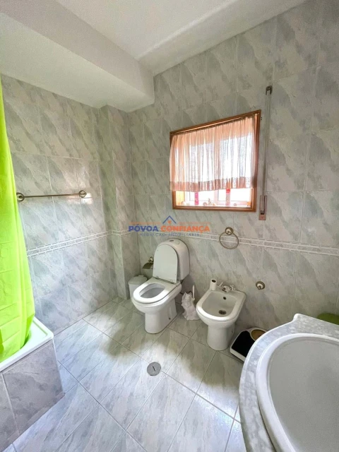 Apartamento T3 para Venda em Vila Nova de Famalicão e Calendário