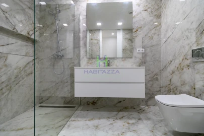 Apartamento T2 para Venda em Lagos (São Sebastião e Santa Maria)