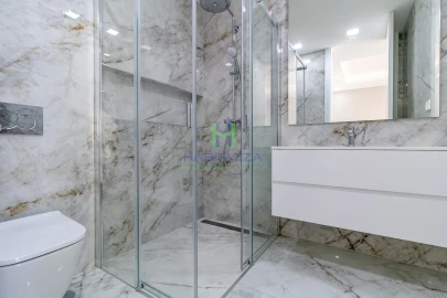 Apartamento T2 para Venda em Lagos (São Sebastião e Santa Maria)