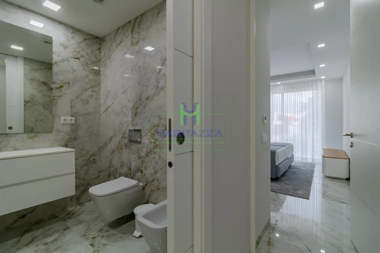 Apartamento T2 para Venda em Lagos (São Sebastião e Santa Maria) Foto 18