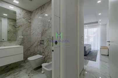 Apartamento T4 para Venda em Lagos (São Sebastião e Santa Maria)