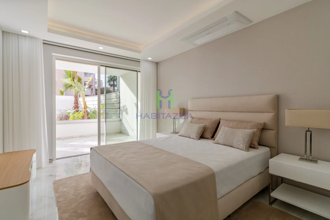 Apartamento T4 para Venda em Lagos (São Sebastião e Santa Maria) Foto 13