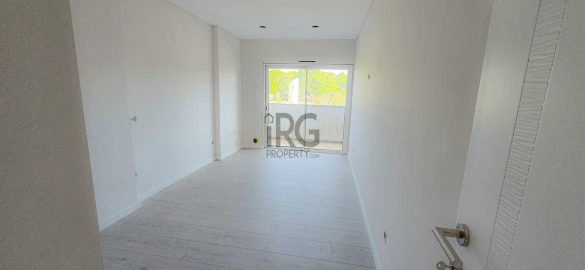 Apartamento T2 para Venda em Loule (São Clemente)