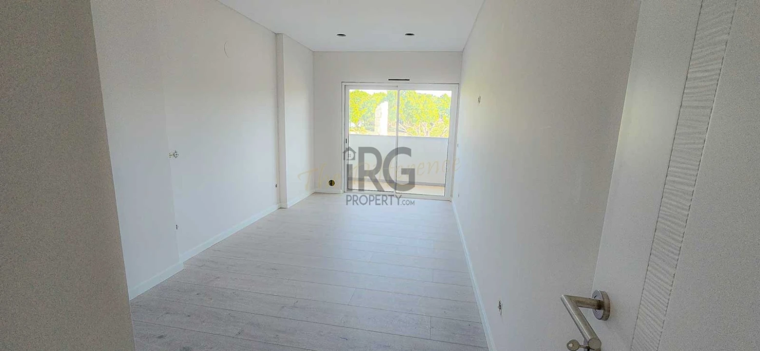 Apartamento T2 para Venda em Loule (São Clemente) Foto 6