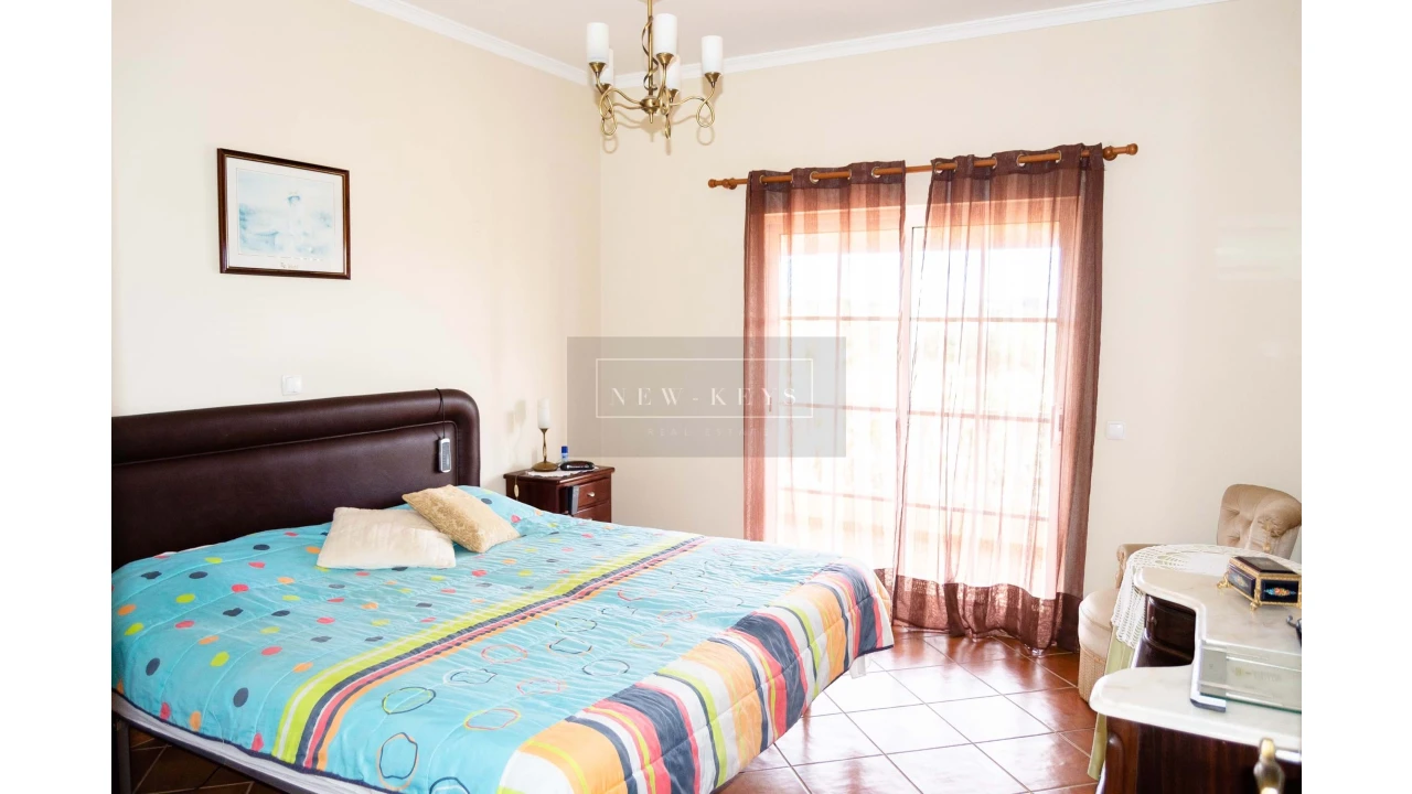 Quinta T3 para Venda em Luz Foto 11