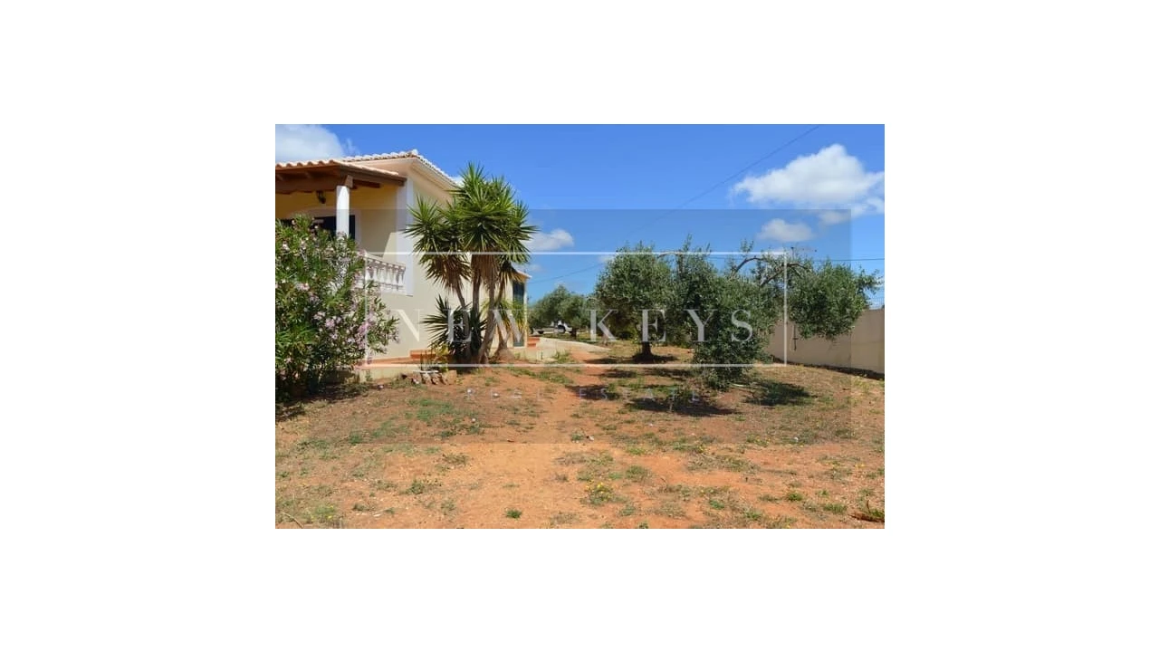 Quinta T3 para Venda em Luz Foto 5