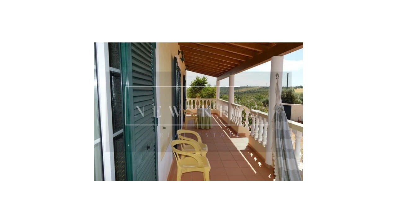 Quinta T3 para Venda em Luz Foto 6