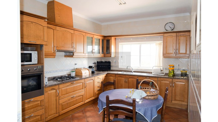 Quinta T3 para Venda em Luz Foto 7