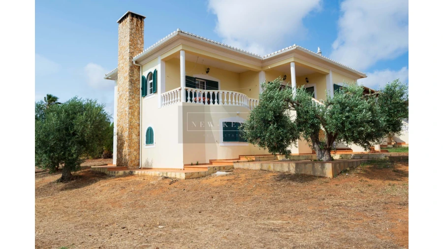 Quinta T3 para Venda em Luz Foto 14