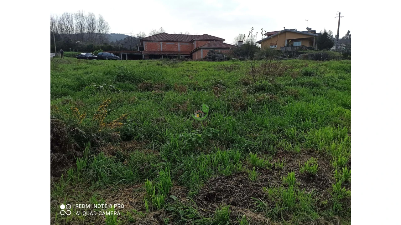 Terreno para Venda em Ribeira do Neiva Foto 4
