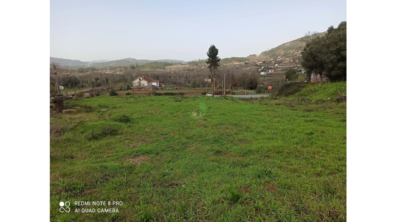Terreno para Venda em Ribeira do Neiva Foto 3