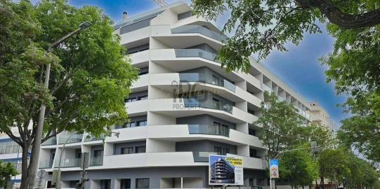 Apartamento T3 para Venda em Loule (São Clemente)