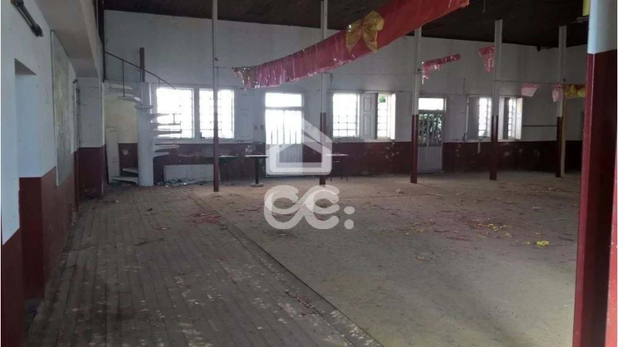 Armazém para Venda em Vieira de Leiria Foto 12