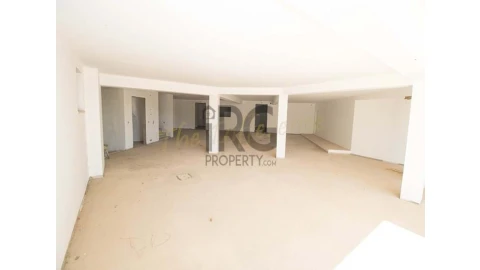 Moradia T4 para Venda em Boliqueime