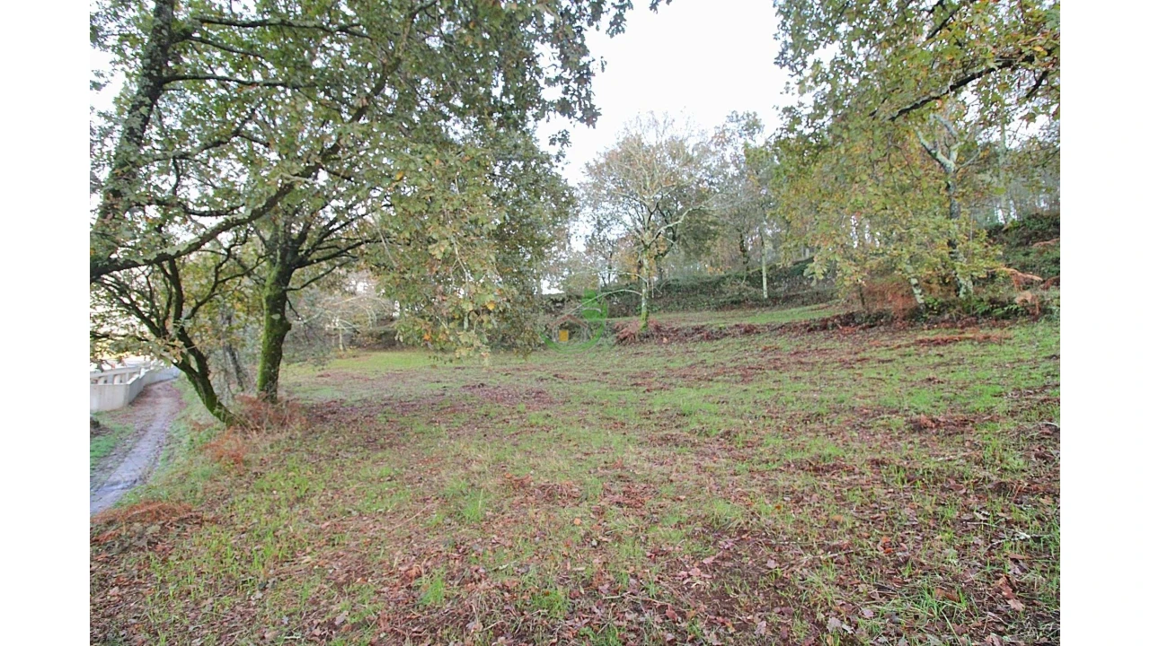 Terreno para Venda em Garfe Foto 2