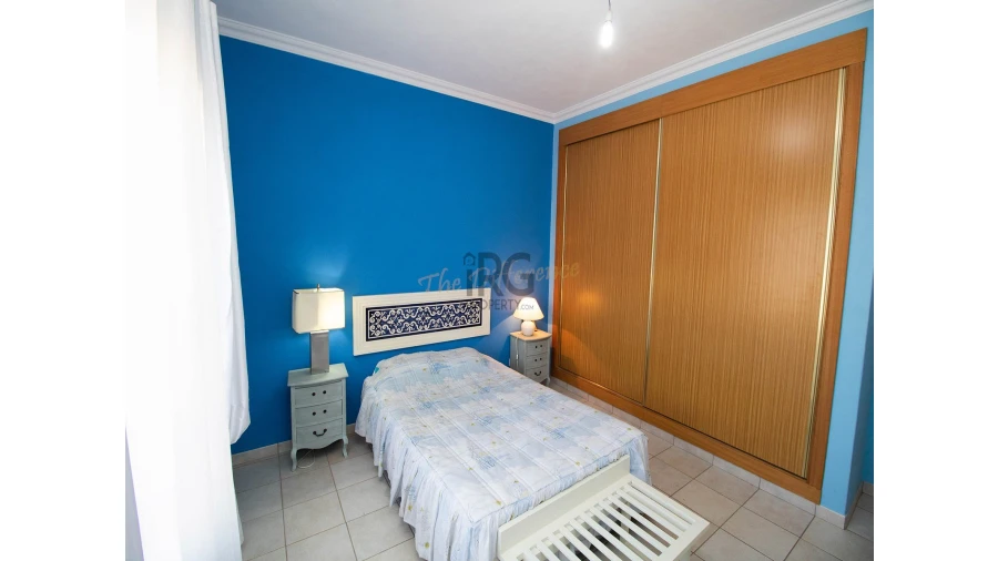 Moradia T3 para Venda em Quarteira Foto 8