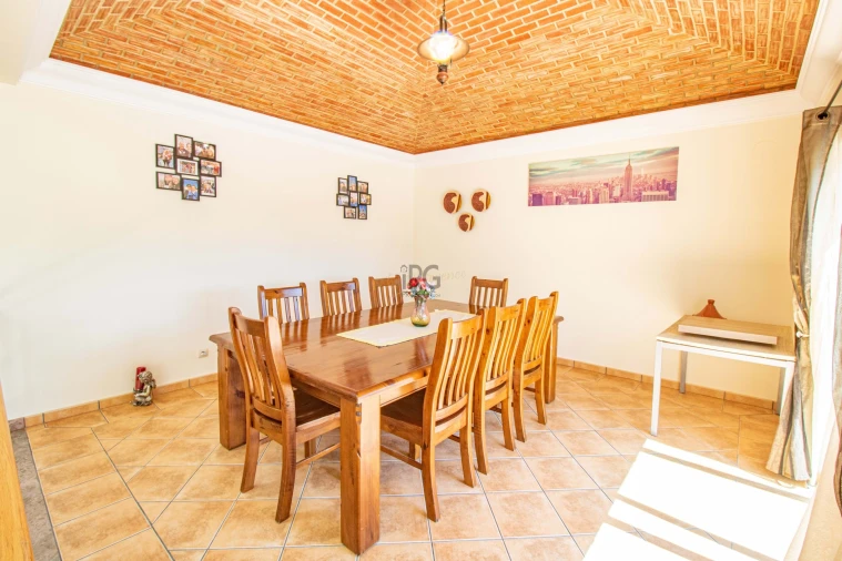 Moradia T4 para Venda em São Brás de Alportel Foto 4
