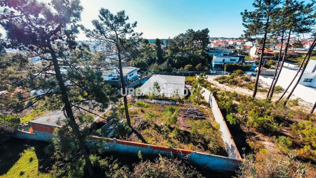 Terreno para Venda em Corroios Foto 7