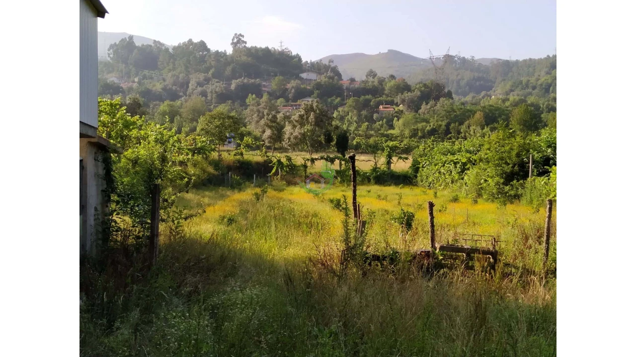 Terreno para Venda em Valbom (São Pedro), Passô e Valbom (São Martinho) Foto 7