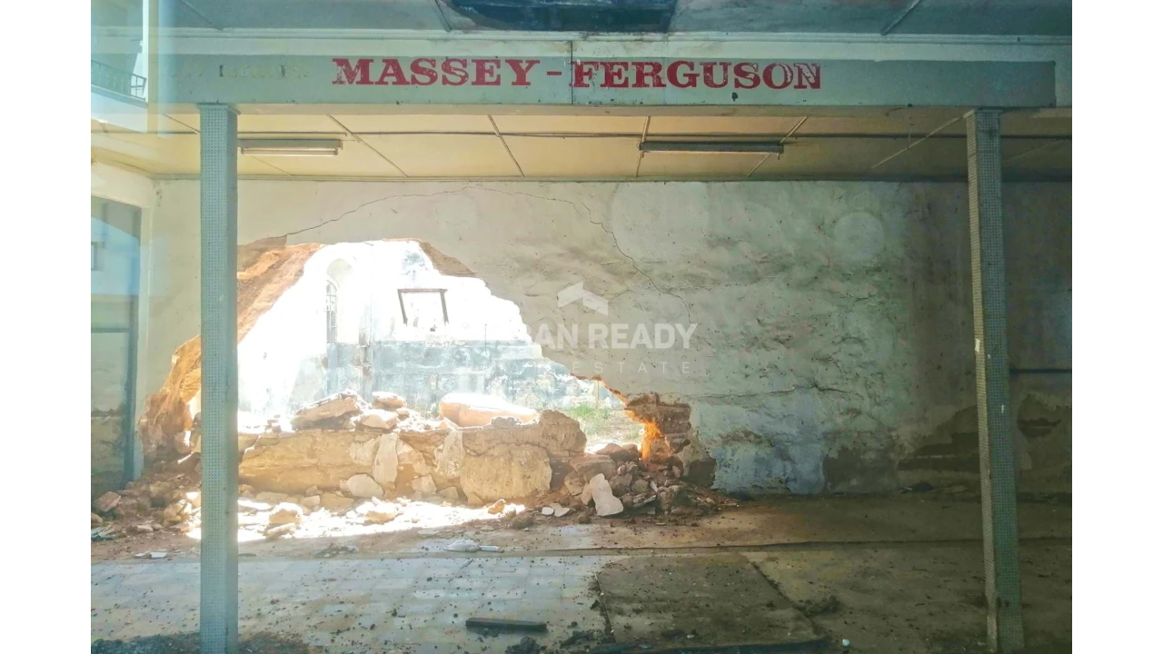 Prédio para Venda em Benavente Foto 17