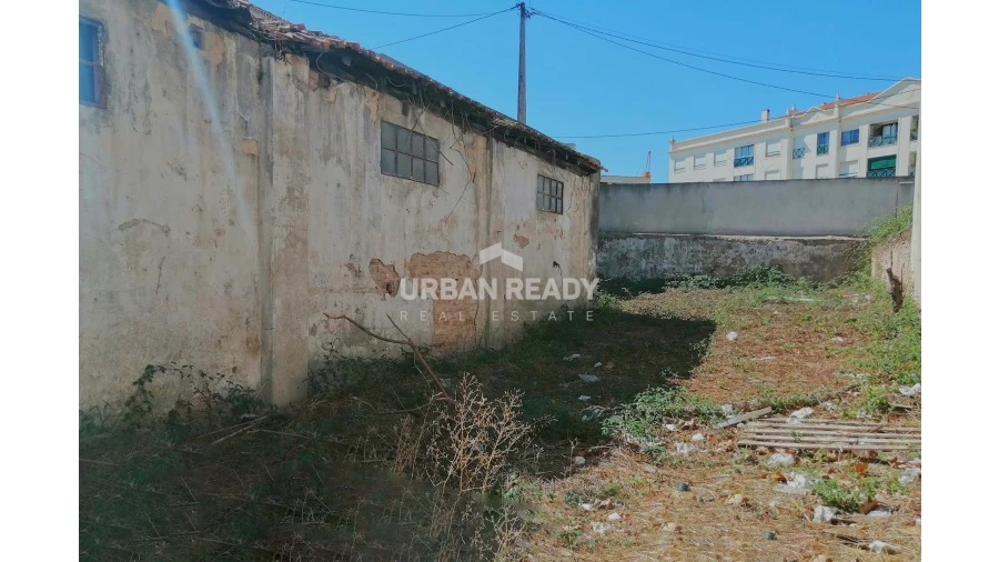 Prédio para Venda em Benavente Foto 13