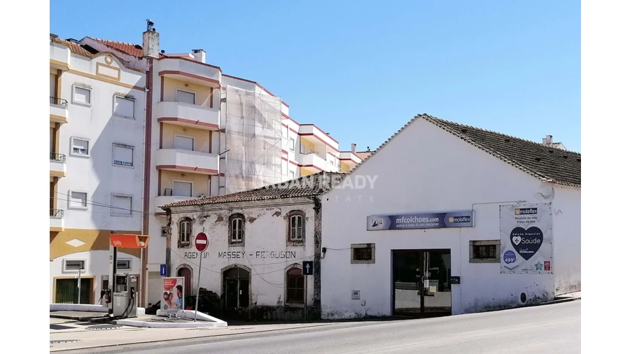 Prédio para Venda em Benavente Foto 24