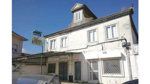 Prédio para Venda em Loures