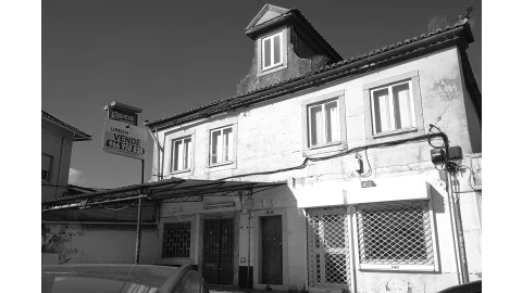 Prédio para Venda em Loures
