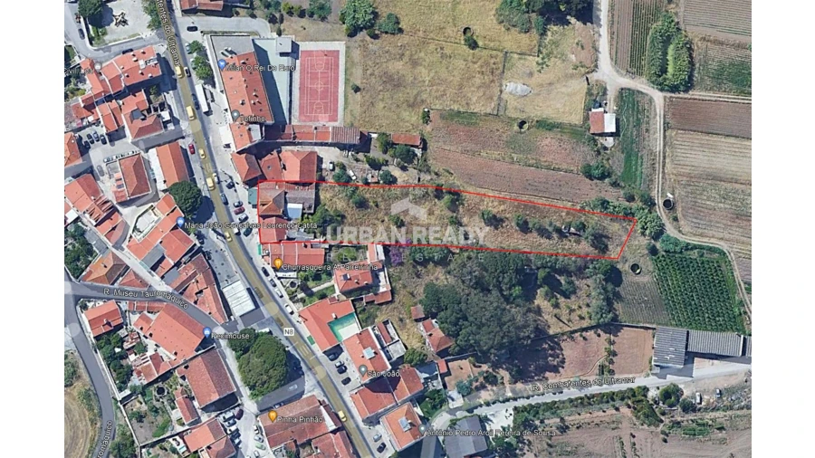 Prédio para Venda em Loures Foto 23