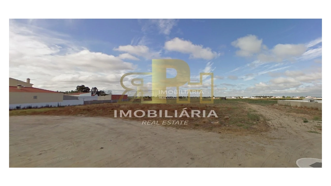 Terreno para Venda em Benfica do Ribatejo Foto 1