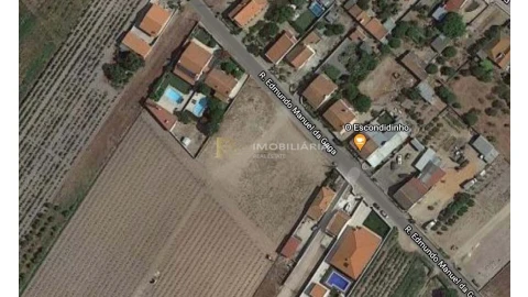 Terreno para Venda em Benfica do Ribatejo