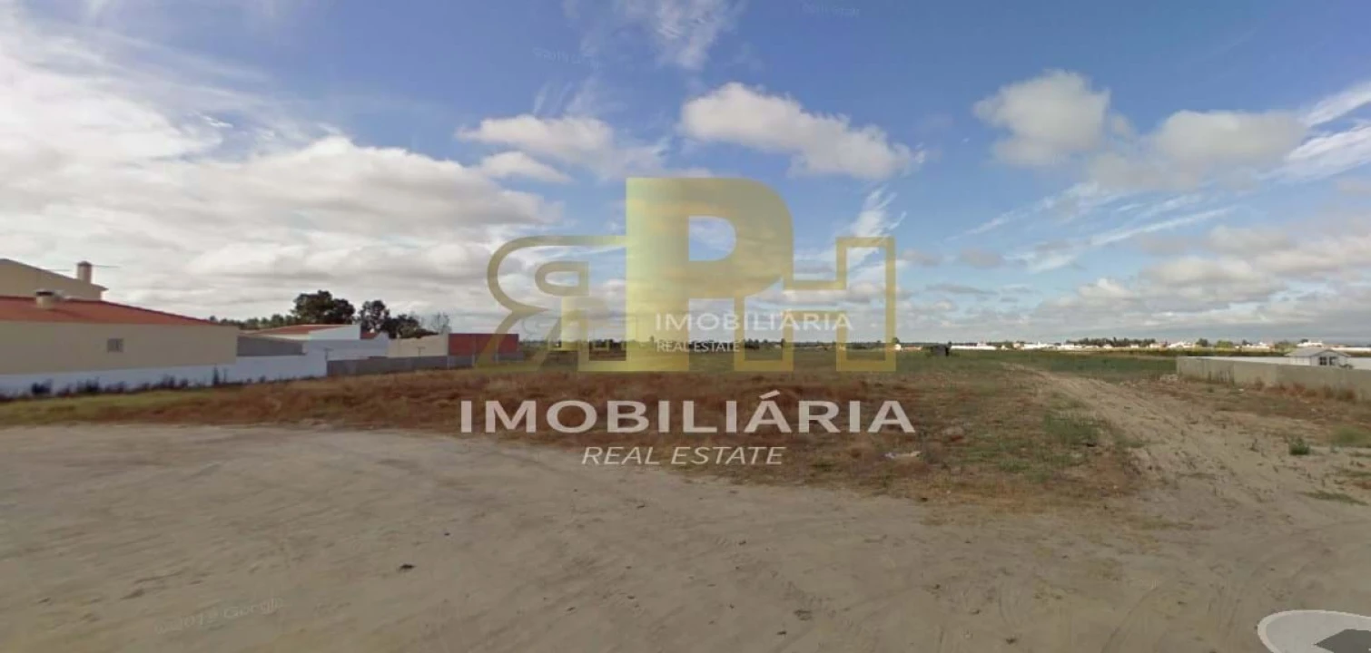 Terreno para Venda em Benfica do Ribatejo Foto 1