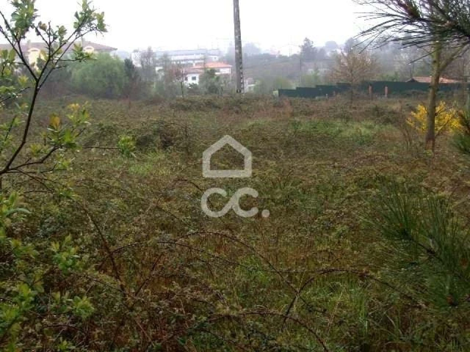 Terreno para Venda em Abraveses Foto 4