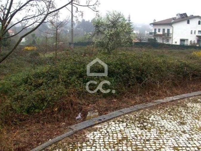 Terreno para Venda em Abraveses Foto 3