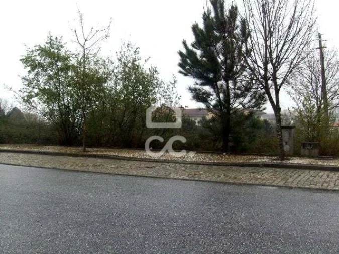 Terreno para Venda em Abraveses Foto 8