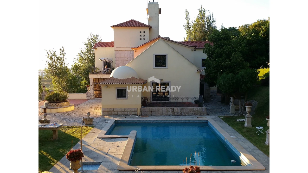 Quinta T10 para Venda em Almada, Cova da Piedade, Pragal e Cacilhas Foto 6