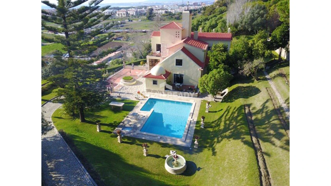 Quinta T10 para Venda em Almada, Cova da Piedade, Pragal e Cacilhas Foto 5