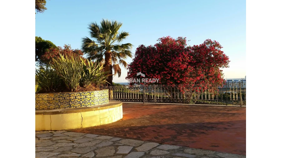 Quinta T10 para Venda em Almada, Cova da Piedade, Pragal e Cacilhas Foto 24