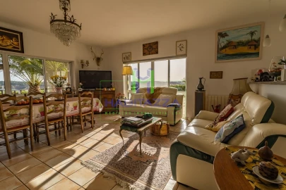 Moradia T4 para Venda em Lagos (São Sebastião e Santa Maria)